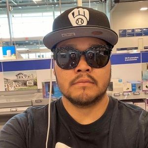 Meet your Posher, Brian